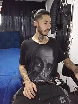 Tattoboy19cm online show from July 17, 10:36 pm