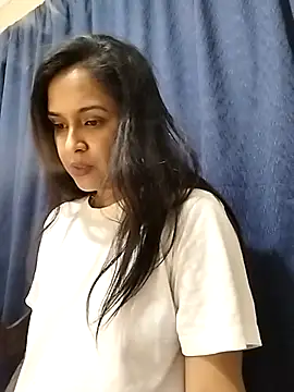 Snapshot of cute_indianxo chatting on January 14, 7:08 pm cute indianxo online show from January 14, 7:08 pm