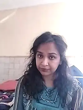 Snapshot of cute_indianxo chatting on February 3, 6:40 am cute indianxo online show from February 3, 6:40 am