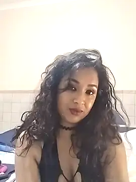 Snapshot of cute_indianxo chatting on February 9, 7:18 pm cute indianxo online show from February 9, 7:18 pm