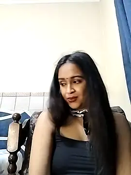 Snapshot of cute_indianxo chatting on February 16, 10:06 pm cute indianxo online show from February 16, 10:06 pm