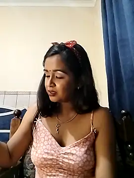 Snapshot of cute_indianxo chatting on February 18, 5:53 pm cute indianxo online show from February 18, 5:53 pm