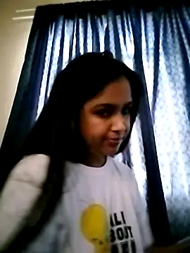 Snapshot of cute_indianxo chatting on February 24, 2:37 pm cute indianxo online show from February 24, 2:37 pm