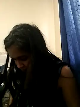 Snapshot of cute_indianxo chatting on February 27, 11:10 am cute indianxo online show from February 27, 11:10 am