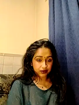 cute indianxo online show from April 25, 8:06 pm