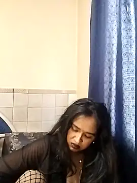 cute indianxo online show from May 29, 12:03 pm