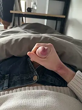 loregarss online show from November 12, 8:30 pm