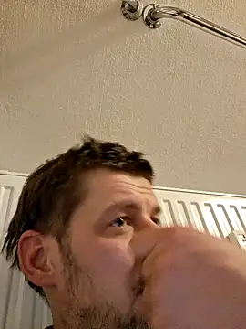 a7ex online show from December 2, 6:43 pm