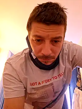 a7ex online show from December 10, 3:09 am