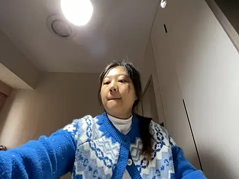 Snapshot of xena0501 chatting on November 8, 6:24 am xena0501 online show from November 8, 6:24 am