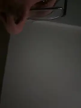 JJG327 online show from October 22, 4:13 am