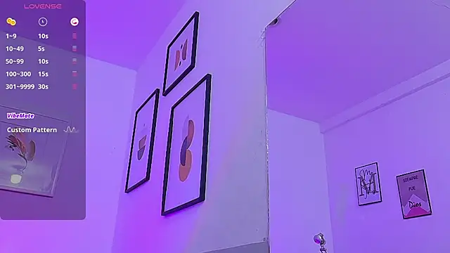 cutepetitee online show from September 8, 7:46 pm