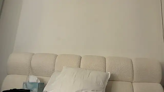 GiuliaDollx online show from September 24, 4:10 pm