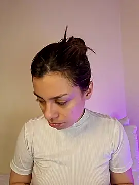 AmaiaSalvatore online show from November 6, 9:26 pm