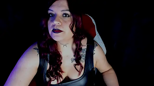 Snapshot of Moon_Dark520 chatting on October 30, 4:47 am Moon Dark520 online show from October 30, 4:47 am