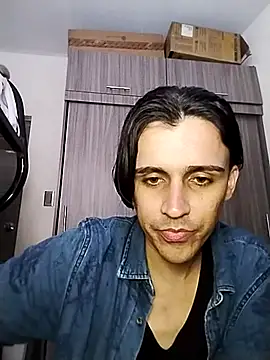 Snapshot of danylano chatting on October 7, 9:12 pm danylano online show from October 7, 9:12 pm