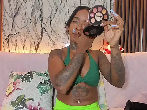 Pauline Fox online show from November 19, 11:38 pm