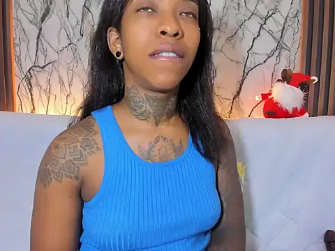 Pauline Fox online show from December 15, 1:21 am