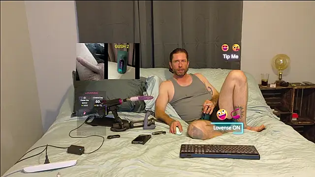 danoo84 online show from October 18, 4:26 am