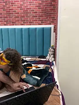 WILDKAT7 online show from February 21, 10:49 am