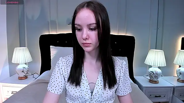 Snapshot of MarySparkle chatting on September 13, 2:55 am MarySparkle online show from September 13, 2:55 am