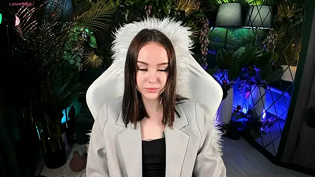 MarySparkle online show from November 14, 3:38 am