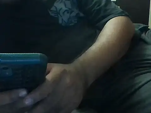 Snapshot of aarav_013 chatting on October 8, 7:00 pm aarav 013 online show from October 8, 7:00 pm