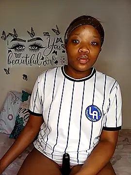 Snapshot of Young_Slut21 chatting on October 4, 1:47 am Young Slut21 online show from October 4, 1:47 am