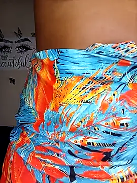 Snapshot of Young_Slut21 chatting on October 29, 12:13 am Young Slut21 online show from October 29, 12:13 am