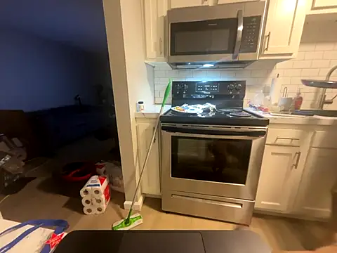 Snapshot of Juicystorm chatting on October 16, 2:34 am Juicystorm online show from October 16, 2:34 am