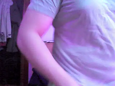 Andyl1 online show from February 20, 9:59 pm