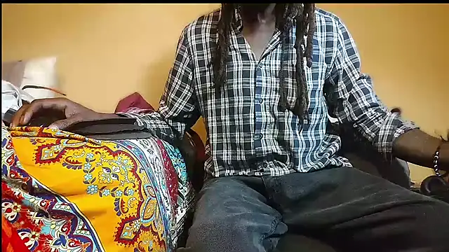 EYEzIAM online show from September 13, 1:11 pm