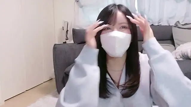 moemilk online show from April 1, 12:22 am