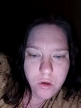 Feuchtekitty92xh online show from December 19, 8:05 pm