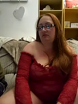 Luscious-LucyXX online show from April 28, 7:52 pm