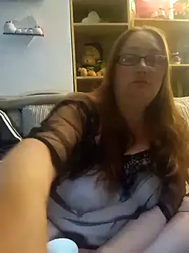 Luscious-LucyXX online show from May 9, 8:03 pm