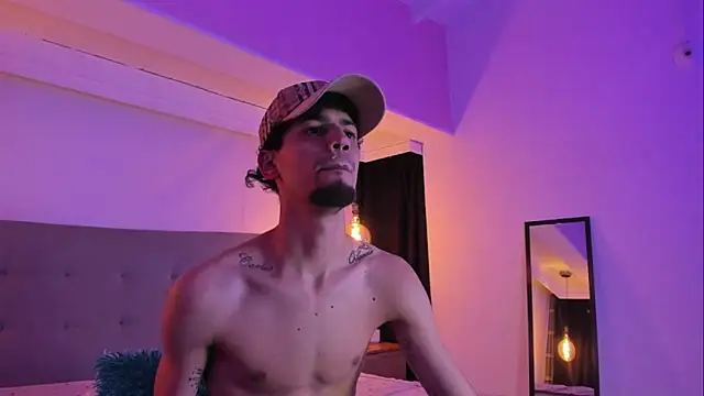 Chris Angel  online show from April 12, 3:44 am