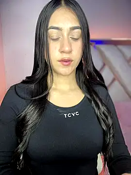 Snapshot of isabela_l chatting on September 28, 2:50 am isabela l online show from September 28, 2:50 am