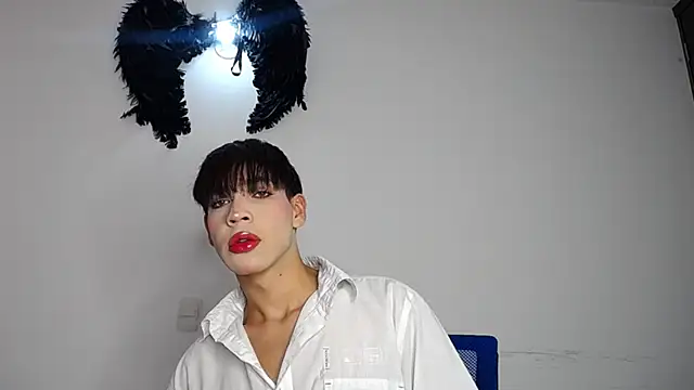 lucky stricke online show from October 23, 8:29 pm