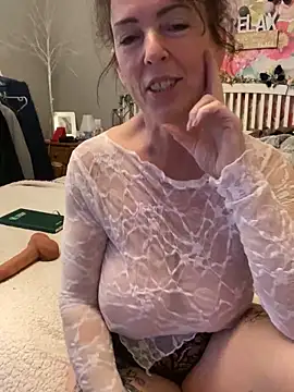 Sassylady online show from November 7, 4:07 pm