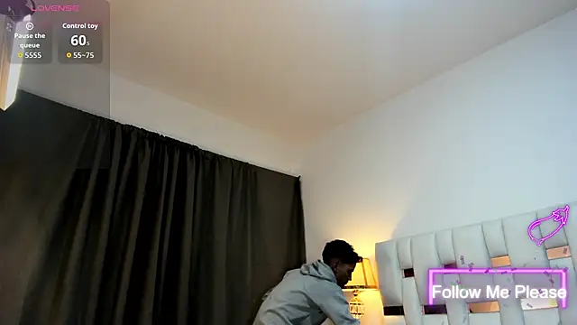 nextboywell1 online show from April 3, 3:15 am