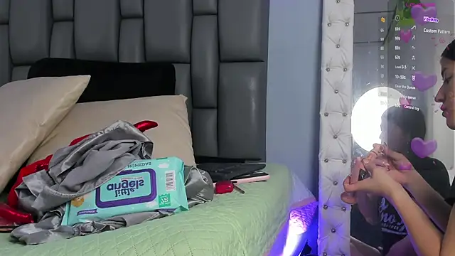  jasmine blush online show from October 28, 1:58 pm