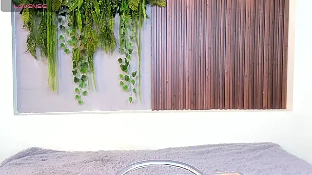 Snapshot of Dakotaferreti chatting on October 14, 8:20 pm Dakotaferreti online show from October 14, 8:20 pm