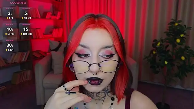 Mistress  Marcelline online show from May 7, 1:55 am