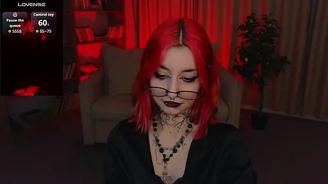 Mistress  Marcelline online show from July 18, 2:49 am