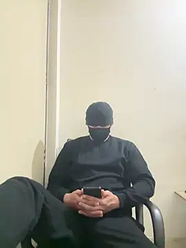 Snapshot of Atngt_69 chatting on December 15, 4:33 pm Atngt 69 online show from December 15, 4:33 pm