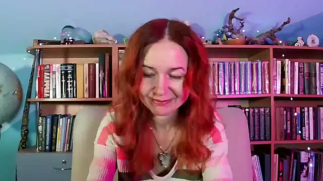 Foxilady357 online show from December 19, 2:13 pm