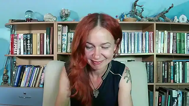 Snapshot of Foxilady357 chatting on July 6, 1:52 pm Foxilady357 online show from July 6, 1:52 pm
