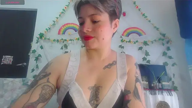 Snapshot of Mitsuha_gate chatting on January 15, 2:43 pm Mitsuha gate online show from January 15, 2:43 pm