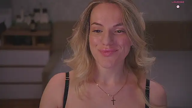 Vanille Mystery online show from January 31, 11:47 pm